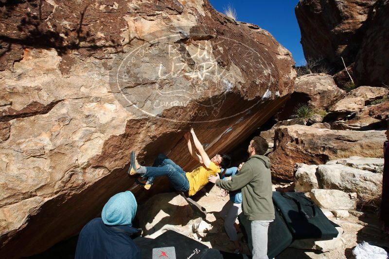 Bouldering in Hueco Tanks on 12/16/2019 with Blue Lizard Climbing and Yoga

Filename: SRM_20191216_1329340.jpg
Aperture: f/9.0
Shutter Speed: 1/250
Body: Canon EOS-1D Mark II
Lens: Canon EF 16-35mm f/2.8 L