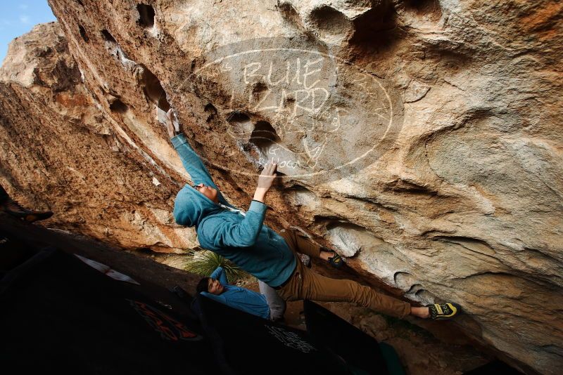 Bouldering in Hueco Tanks on 12/16/2019 with Blue Lizard Climbing and Yoga

Filename: SRM_20191216_1548090.jpg
Aperture: f/8.0
Shutter Speed: 1/250
Body: Canon EOS-1D Mark II
Lens: Canon EF 16-35mm f/2.8 L