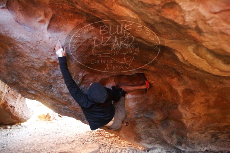 Bouldering in Hueco Tanks on 12/16/2019 with Blue Lizard Climbing and Yoga

Filename: SRM_20191216_1712210.jpg
Aperture: f/3.2
Shutter Speed: 1/250
Body: Canon EOS-1D Mark II
Lens: Canon EF 16-35mm f/2.8 L