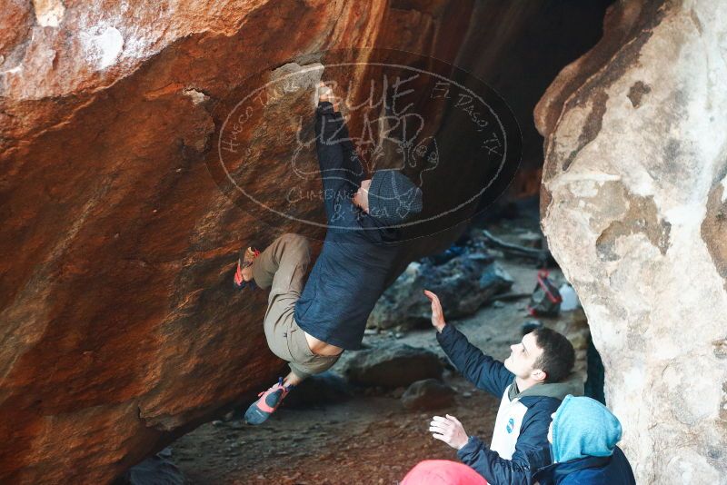 Bouldering in Hueco Tanks on 12/16/2019 with Blue Lizard Climbing and Yoga

Filename: SRM_20191216_1747360.jpg
Aperture: f/2.8
Shutter Speed: 1/250
Body: Canon EOS-1D Mark II
Lens: Canon EF 50mm f/1.8 II