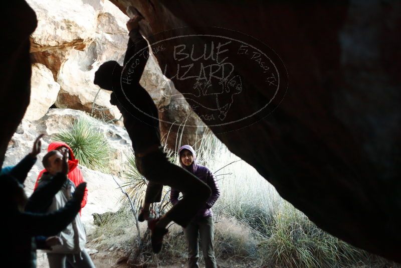 Bouldering in Hueco Tanks on 12/16/2019 with Blue Lizard Climbing and Yoga

Filename: SRM_20191216_1801430.jpg
Aperture: f/2.2
Shutter Speed: 1/250
Body: Canon EOS-1D Mark II
Lens: Canon EF 50mm f/1.8 II