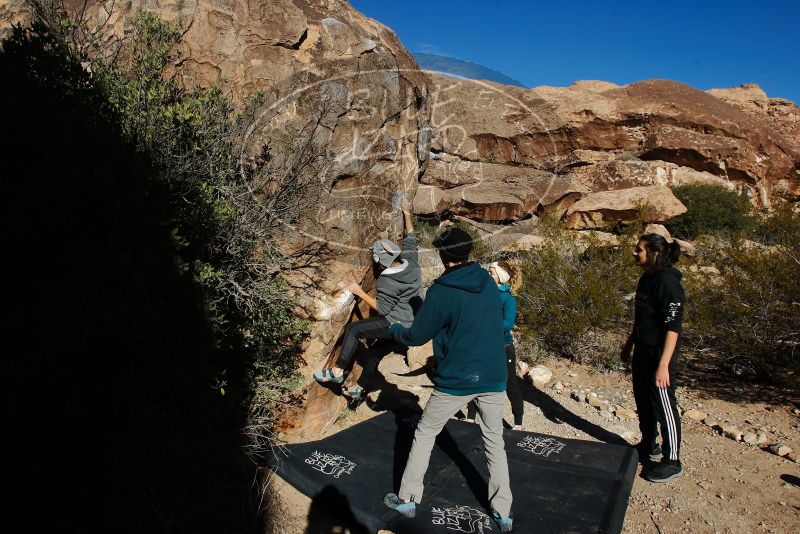 Bouldering in Hueco Tanks on 12/19/2019 with Blue Lizard Climbing and Yoga

Filename: SRM_20191219_1051440.jpg
Aperture: f/7.1
Shutter Speed: 1/500
Body: Canon EOS-1D Mark II
Lens: Canon EF 16-35mm f/2.8 L