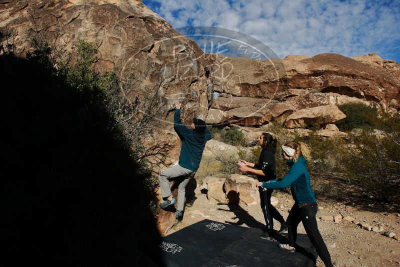 Bouldering in Hueco Tanks on 12/19/2019 with Blue Lizard Climbing and Yoga

Filename: SRM_20191219_1100110.jpg
Aperture: f/7.1
Shutter Speed: 1/500
Body: Canon EOS-1D Mark II
Lens: Canon EF 16-35mm f/2.8 L