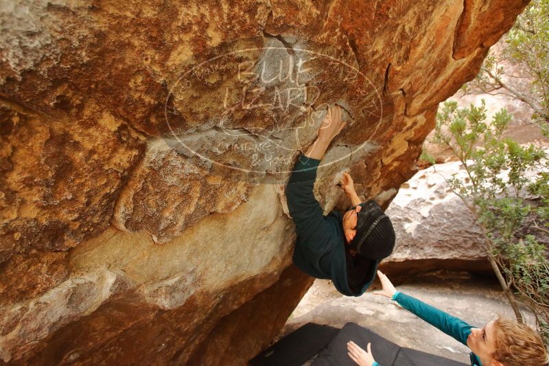 Bouldering in Hueco Tanks on 12/19/2019 with Blue Lizard Climbing and Yoga

Filename: SRM_20191219_1422400.jpg
Aperture: f/4.5
Shutter Speed: 1/250
Body: Canon EOS-1D Mark II
Lens: Canon EF 16-35mm f/2.8 L