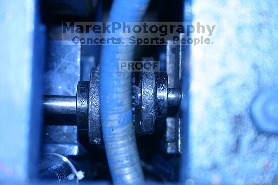 

Filename: img_2625_std.jpg
Aperture: f/5.6
Shutter Speed: 1/125
Body: Canon EOS DIGITAL REBEL
Lens: Canon EF-S 18-55mm f/3.5-5.6