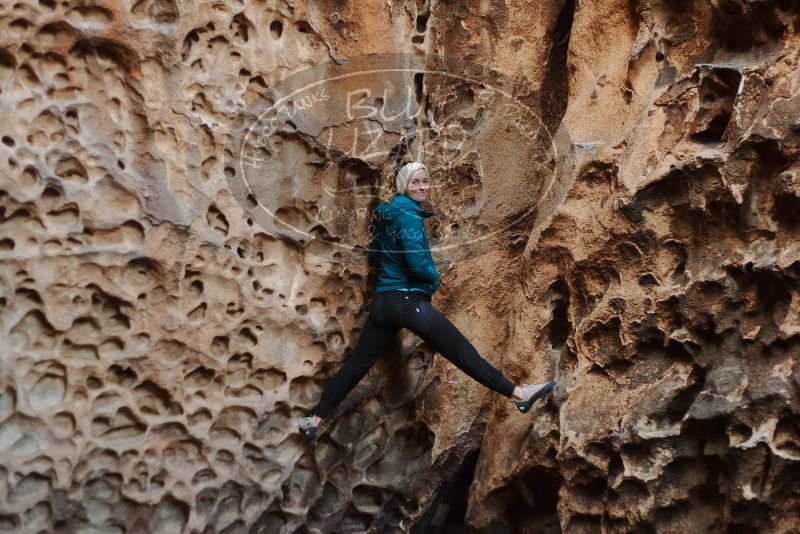 Bouldering in Hueco Tanks on 12/19/2019 with Blue Lizard Climbing and Yoga

Filename: SRM_20191219_1647590.jpg
Aperture: f/2.2
Shutter Speed: 1/100
Body: Canon EOS-1D Mark II
Lens: Canon EF 50mm f/1.8 II