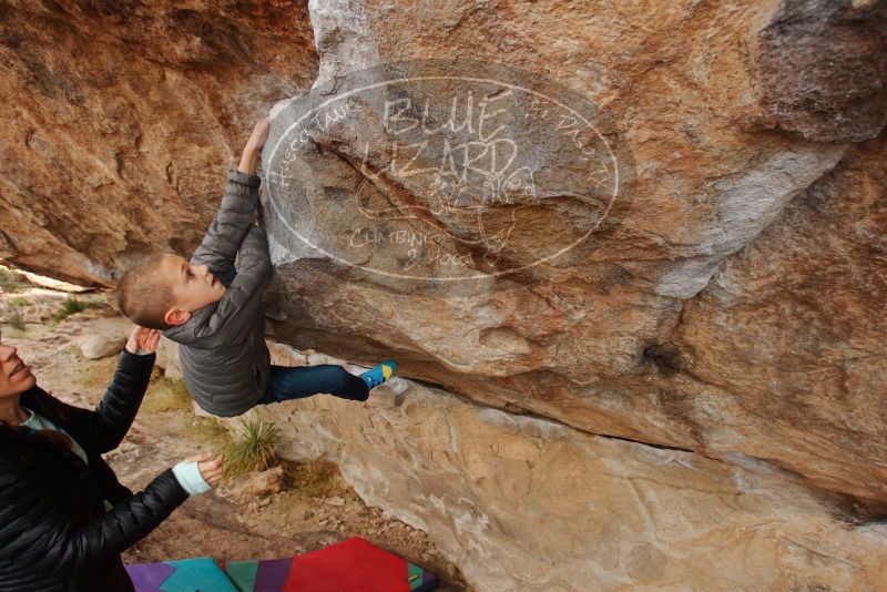 Bouldering in Hueco Tanks on 12/23/2019 with Blue Lizard Climbing and Yoga

Filename: SRM_20191223_1002100.jpg
Aperture: f/5.6
Shutter Speed: 1/250
Body: Canon EOS-1D Mark II
Lens: Canon EF 16-35mm f/2.8 L