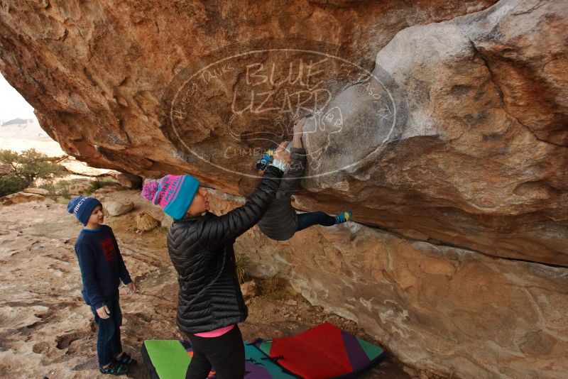 Bouldering in Hueco Tanks on 12/23/2019 with Blue Lizard Climbing and Yoga

Filename: SRM_20191223_1012320.jpg
Aperture: f/5.0
Shutter Speed: 1/500
Body: Canon EOS-1D Mark II
Lens: Canon EF 16-35mm f/2.8 L