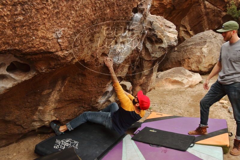 Bouldering in Hueco Tanks on 12/24/2019 with Blue Lizard Climbing and Yoga

Filename: SRM_20191224_1121080.jpg
Aperture: f/4.0
Shutter Speed: 1/320
Body: Canon EOS-1D Mark II
Lens: Canon EF 16-35mm f/2.8 L