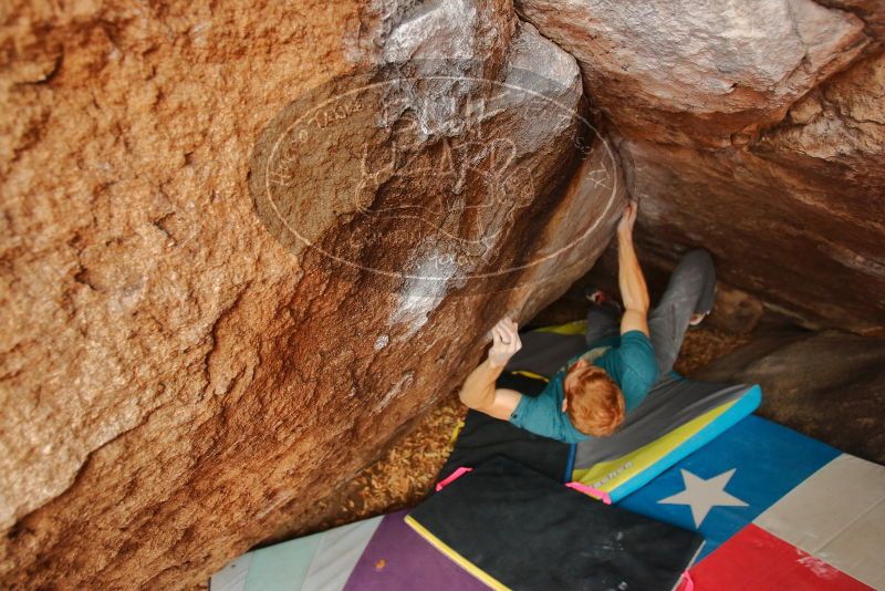 Bouldering in Hueco Tanks on 12/24/2019 with Blue Lizard Climbing and Yoga

Filename: SRM_20191224_1210220.jpg
Aperture: f/3.2
Shutter Speed: 1/250
Body: Canon EOS-1D Mark II
Lens: Canon EF 16-35mm f/2.8 L