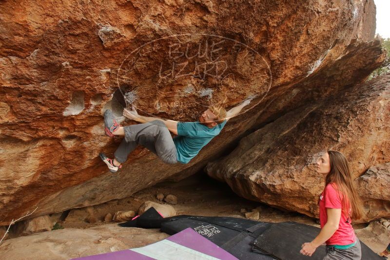 Bouldering in Hueco Tanks on 12/24/2019 with Blue Lizard Climbing and Yoga

Filename: SRM_20191224_1344520.jpg
Aperture: f/7.1
Shutter Speed: 1/200
Body: Canon EOS-1D Mark II
Lens: Canon EF 16-35mm f/2.8 L