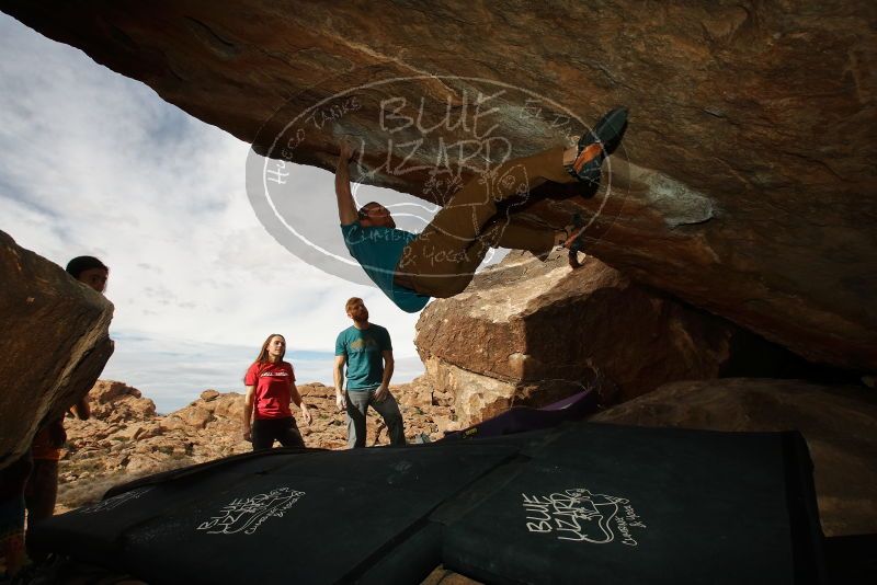 Bouldering in Hueco Tanks on 12/24/2019 with Blue Lizard Climbing and Yoga

Filename: SRM_20191224_1358300.jpg
Aperture: f/8.0
Shutter Speed: 1/250
Body: Canon EOS-1D Mark II
Lens: Canon EF 16-35mm f/2.8 L