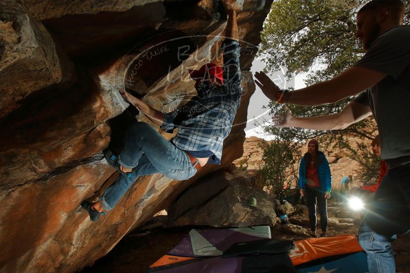 Bouldering in Hueco Tanks on 12/24/2019 with Blue Lizard Climbing and Yoga

Filename: SRM_20191224_1421340.jpg
Aperture: f/8.0
Shutter Speed: 1/250
Body: Canon EOS-1D Mark II
Lens: Canon EF 16-35mm f/2.8 L