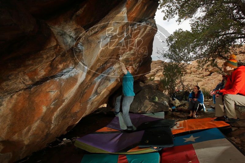 Bouldering in Hueco Tanks on 12/24/2019 with Blue Lizard Climbing and Yoga

Filename: SRM_20191224_1424140.jpg
Aperture: f/8.0
Shutter Speed: 1/250
Body: Canon EOS-1D Mark II
Lens: Canon EF 16-35mm f/2.8 L