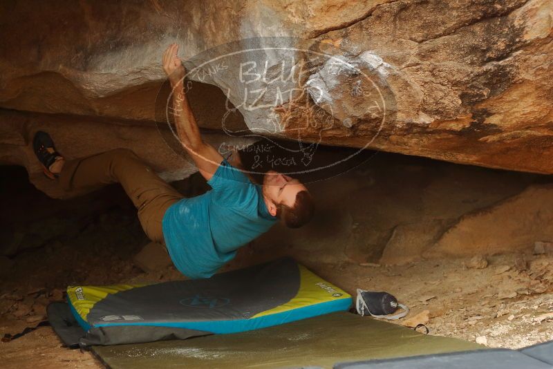 Bouldering in Hueco Tanks on 12/24/2019 with Blue Lizard Climbing and Yoga

Filename: SRM_20191224_1439060.jpg
Aperture: f/2.8
Shutter Speed: 1/200
Body: Canon EOS-1D Mark II
Lens: Canon EF 50mm f/1.8 II