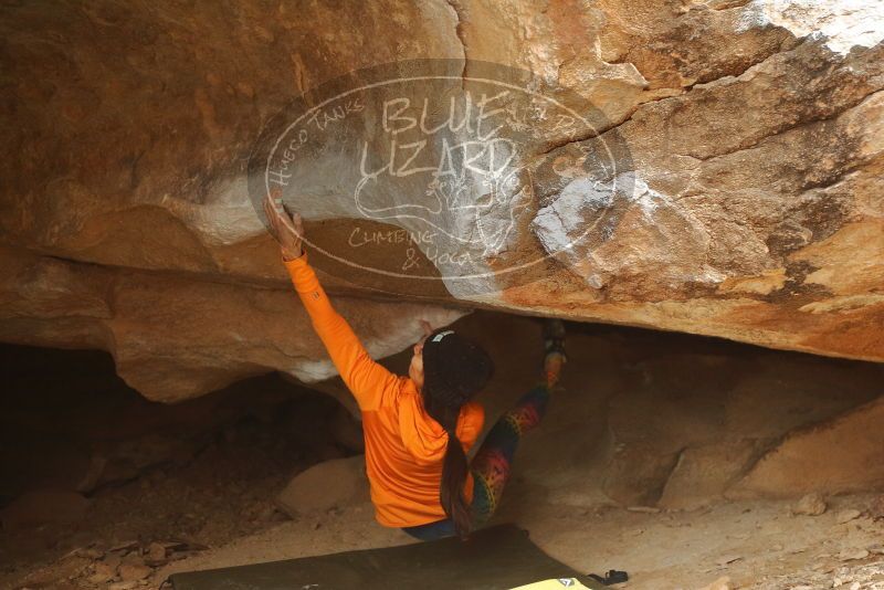 Bouldering in Hueco Tanks on 12/24/2019 with Blue Lizard Climbing and Yoga

Filename: SRM_20191224_1504450.jpg
Aperture: f/2.5
Shutter Speed: 1/250
Body: Canon EOS-1D Mark II
Lens: Canon EF 50mm f/1.8 II