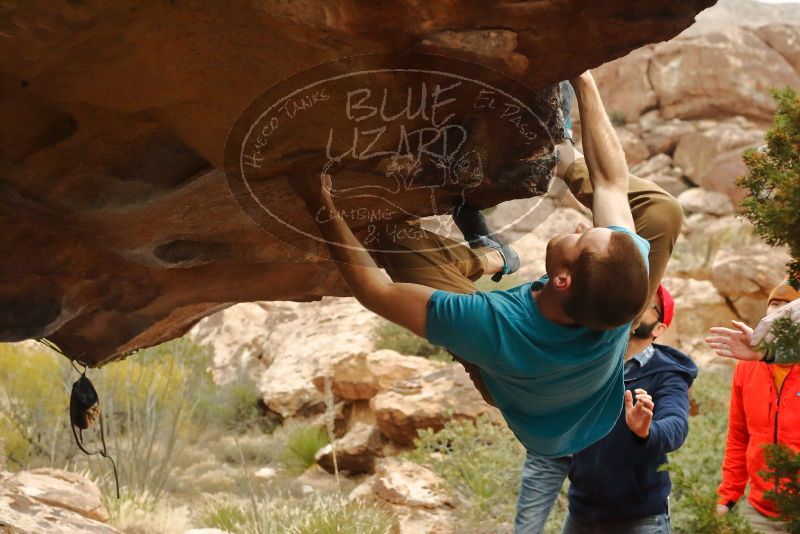 Bouldering in Hueco Tanks on 12/24/2019 with Blue Lizard Climbing and Yoga

Filename: SRM_20191224_1602530.jpg
Aperture: f/5.0
Shutter Speed: 1/250
Body: Canon EOS-1D Mark II
Lens: Canon EF 50mm f/1.8 II