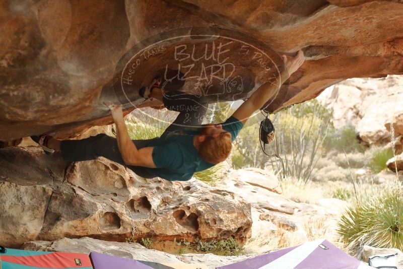 Bouldering in Hueco Tanks on 12/24/2019 with Blue Lizard Climbing and Yoga

Filename: SRM_20191224_1611260.jpg
Aperture: f/3.5
Shutter Speed: 1/200
Body: Canon EOS-1D Mark II
Lens: Canon EF 50mm f/1.8 II