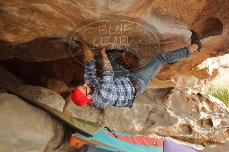 Bouldering in Hueco Tanks on 12/24/2019 with Blue Lizard Climbing and Yoga

Filename: SRM_20191224_1616390.jpg
Aperture: f/2.2
Shutter Speed: 1/200
Body: Canon EOS-1D Mark II
Lens: Canon EF 50mm f/1.8 II