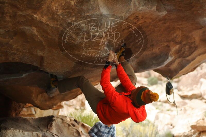 Bouldering in Hueco Tanks on 12/24/2019 with Blue Lizard Climbing and Yoga

Filename: SRM_20191224_1628540.jpg
Aperture: f/2.5
Shutter Speed: 1/250
Body: Canon EOS-1D Mark II
Lens: Canon EF 50mm f/1.8 II