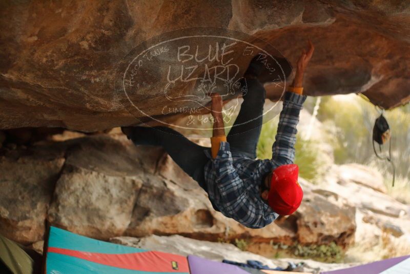 Bouldering in Hueco Tanks on 12/24/2019 with Blue Lizard Climbing and Yoga

Filename: SRM_20191224_1633410.jpg
Aperture: f/2.5
Shutter Speed: 1/250
Body: Canon EOS-1D Mark II
Lens: Canon EF 50mm f/1.8 II