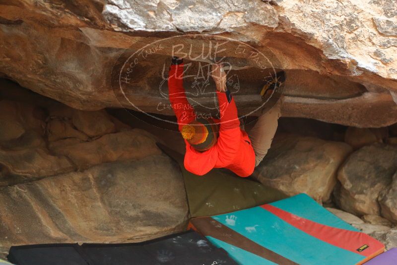 Bouldering in Hueco Tanks on 12/24/2019 with Blue Lizard Climbing and Yoga

Filename: SRM_20191224_1636470.jpg
Aperture: f/2.8
Shutter Speed: 1/250
Body: Canon EOS-1D Mark II
Lens: Canon EF 50mm f/1.8 II