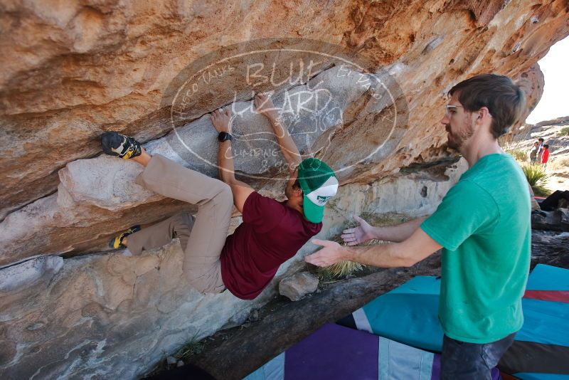 Bouldering in Hueco Tanks on 12/26/2019 with Blue Lizard Climbing and Yoga
Filename: SRM_20191226_1125130.jpg
Aperture: f/3.5
Shutter Speed: 1/250
Body: Canon EOS-1D Mark II
Lens: Canon EF 16-35mm f/2.8 L