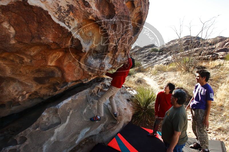 Bouldering in Hueco Tanks on 12/26/2019 with Blue Lizard Climbing and Yoga

Filename: SRM_20191226_1132160.jpg
Aperture: f/7.1
Shutter Speed: 1/500
Body: Canon EOS-1D Mark II
Lens: Canon EF 16-35mm f/2.8 L