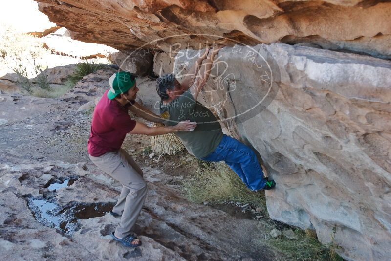 Bouldering in Hueco Tanks on 12/26/2019 with Blue Lizard Climbing and Yoga

Filename: SRM_20191226_1150540.jpg
Aperture: f/4.0
Shutter Speed: 1/320
Body: Canon EOS-1D Mark II
Lens: Canon EF 16-35mm f/2.8 L