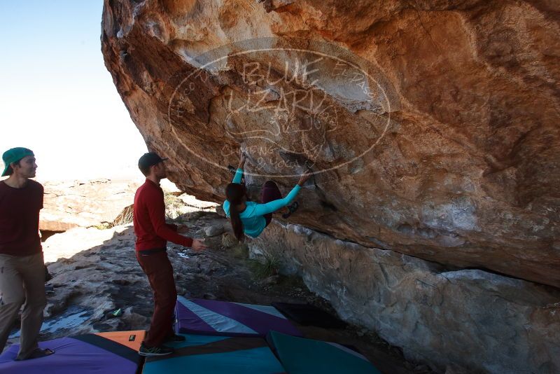 Bouldering in Hueco Tanks on 12/26/2019 with Blue Lizard Climbing and Yoga

Filename: SRM_20191226_1157020.jpg
Aperture: f/7.1
Shutter Speed: 1/320
Body: Canon EOS-1D Mark II
Lens: Canon EF 16-35mm f/2.8 L