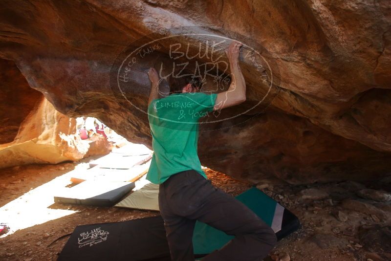 Bouldering in Hueco Tanks on 12/26/2019 with Blue Lizard Climbing and Yoga

Filename: SRM_20191226_1250200.jpg
Aperture: f/4.0
Shutter Speed: 1/250
Body: Canon EOS-1D Mark II
Lens: Canon EF 16-35mm f/2.8 L