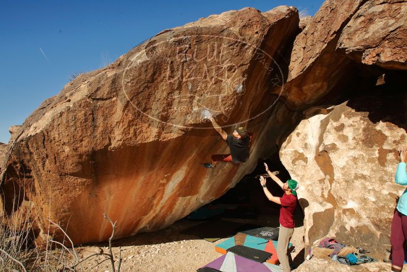 Bouldering in Hueco Tanks on 12/26/2019 with Blue Lizard Climbing and Yoga

Filename: SRM_20191226_1257110.jpg
Aperture: f/8.0
Shutter Speed: 1/250
Body: Canon EOS-1D Mark II
Lens: Canon EF 16-35mm f/2.8 L