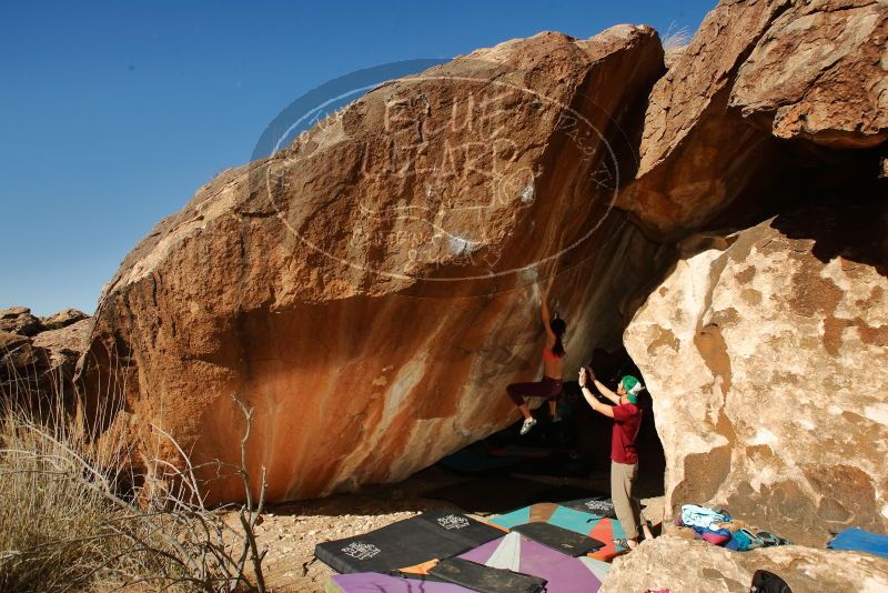 Bouldering in Hueco Tanks on 12/26/2019 with Blue Lizard Climbing and Yoga

Filename: SRM_20191226_1307080.jpg
Aperture: f/8.0
Shutter Speed: 1/250
Body: Canon EOS-1D Mark II
Lens: Canon EF 16-35mm f/2.8 L