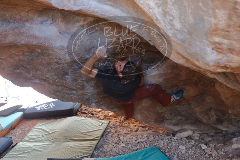Bouldering in Hueco Tanks on 12/26/2019 with Blue Lizard Climbing and Yoga

Filename: SRM_20191226_1410200.jpg
Aperture: f/3.2
Shutter Speed: 1/250
Body: Canon EOS-1D Mark II
Lens: Canon EF 50mm f/1.8 II