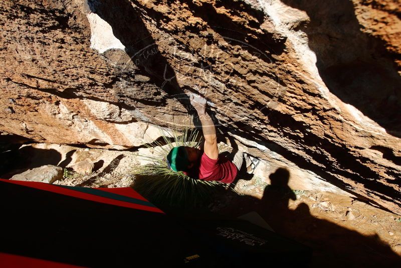 Bouldering in Hueco Tanks on 12/26/2019 with Blue Lizard Climbing and Yoga

Filename: SRM_20191226_1509340.jpg
Aperture: f/5.0
Shutter Speed: 1/400
Body: Canon EOS-1D Mark II
Lens: Canon EF 16-35mm f/2.8 L