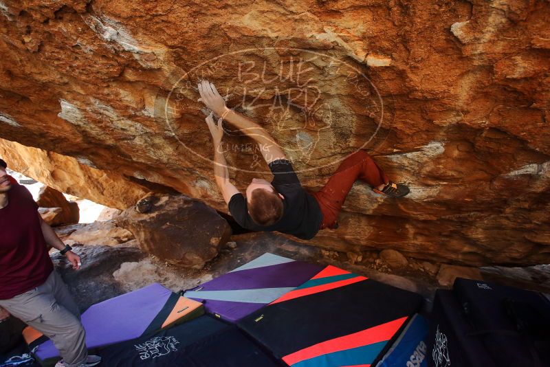 Bouldering in Hueco Tanks on 12/26/2019 with Blue Lizard Climbing and Yoga

Filename: SRM_20191226_1557080.jpg
Aperture: f/4.0
Shutter Speed: 1/250
Body: Canon EOS-1D Mark II
Lens: Canon EF 16-35mm f/2.8 L