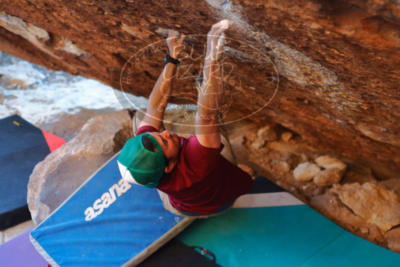 Bouldering in Hueco Tanks on 12/26/2019 with Blue Lizard Climbing and Yoga

Filename: SRM_20191226_1751230.jpg
Aperture: f/2.8
Shutter Speed: 1/250
Body: Canon EOS-1D Mark II
Lens: Canon EF 50mm f/1.8 II