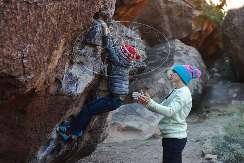 Bouldering in Hueco Tanks on 12/27/2019 with Blue Lizard Climbing and Yoga

Filename: SRM_20191227_1029170.jpg
Aperture: f/4.0
Shutter Speed: 1/320
Body: Canon EOS-1D Mark II
Lens: Canon EF 50mm f/1.8 II
