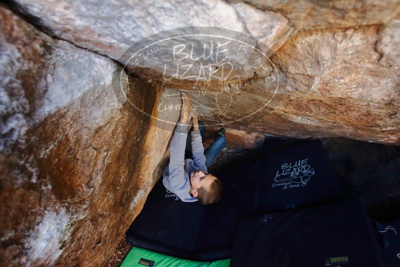 Bouldering in Hueco Tanks on 12/27/2019 with Blue Lizard Climbing and Yoga

Filename: SRM_20191227_1047470.jpg
Aperture: f/4.0
Shutter Speed: 1/250
Body: Canon EOS-1D Mark II
Lens: Canon EF 16-35mm f/2.8 L