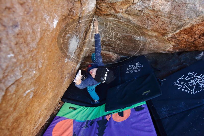 Bouldering in Hueco Tanks on 12/27/2019 with Blue Lizard Climbing and Yoga

Filename: SRM_20191227_1054580.jpg
Aperture: f/4.0
Shutter Speed: 1/250
Body: Canon EOS-1D Mark II
Lens: Canon EF 16-35mm f/2.8 L