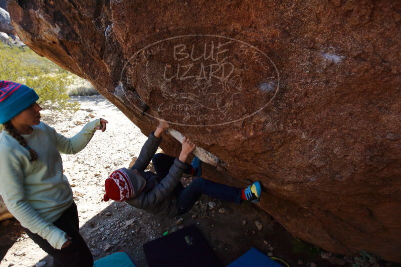 Bouldering in Hueco Tanks on 12/27/2019 with Blue Lizard Climbing and Yoga

Filename: SRM_20191227_1102590.jpg
Aperture: f/8.0
Shutter Speed: 1/400
Body: Canon EOS-1D Mark II
Lens: Canon EF 16-35mm f/2.8 L