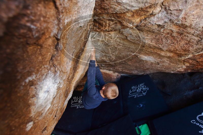Bouldering in Hueco Tanks on 12/27/2019 with Blue Lizard Climbing and Yoga

Filename: SRM_20191227_1116020.jpg
Aperture: f/4.0
Shutter Speed: 1/250
Body: Canon EOS-1D Mark II
Lens: Canon EF 16-35mm f/2.8 L