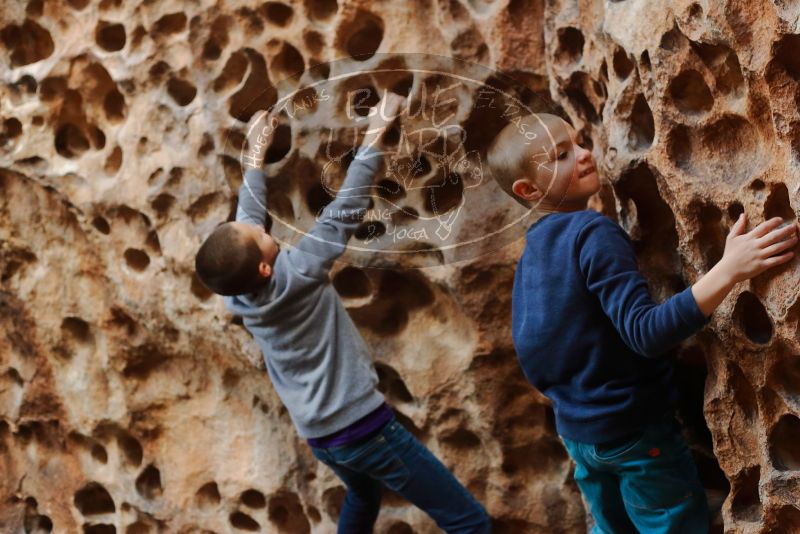 Bouldering in Hueco Tanks on 12/27/2019 with Blue Lizard Climbing and Yoga

Filename: SRM_20191227_1610210.jpg
Aperture: f/3.2
Shutter Speed: 1/125
Body: Canon EOS-1D Mark II
Lens: Canon EF 50mm f/1.8 II