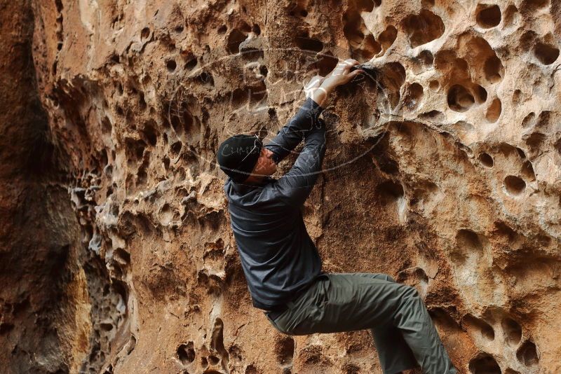 Bouldering in Hueco Tanks on 12/27/2019 with Blue Lizard Climbing and Yoga

Filename: SRM_20191227_1611460.jpg
Aperture: f/3.5
Shutter Speed: 1/125
Body: Canon EOS-1D Mark II
Lens: Canon EF 50mm f/1.8 II