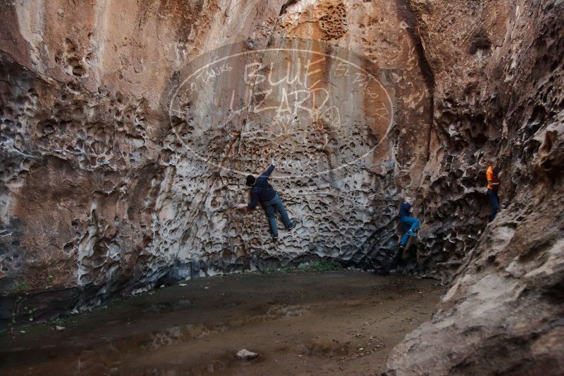Bouldering in Hueco Tanks on 12/27/2019 with Blue Lizard Climbing and Yoga

Filename: SRM_20191227_1639030.jpg
Aperture: f/3.5
Shutter Speed: 1/125
Body: Canon EOS-1D Mark II
Lens: Canon EF 16-35mm f/2.8 L