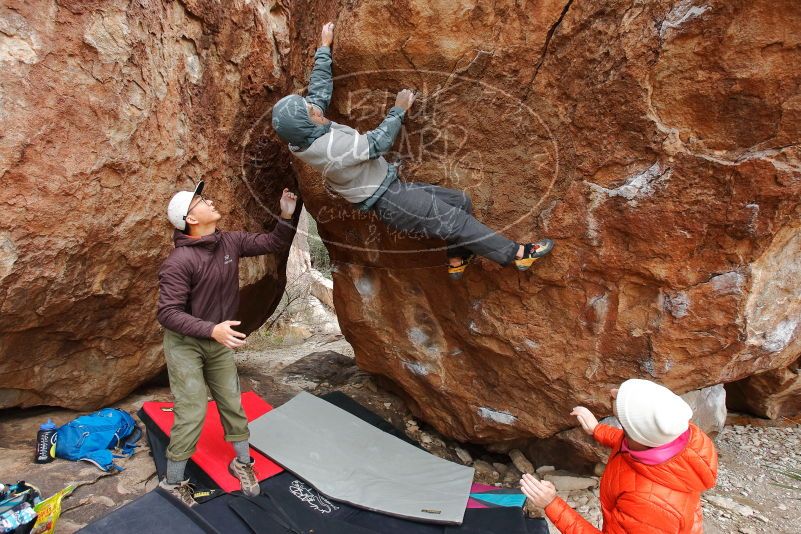 Bouldering in Hueco Tanks on 12/28/2019 with Blue Lizard Climbing and Yoga

Filename: SRM_20191228_1527530.jpg
Aperture: f/5.0
Shutter Speed: 1/250
Body: Canon EOS-1D Mark II
Lens: Canon EF 16-35mm f/2.8 L