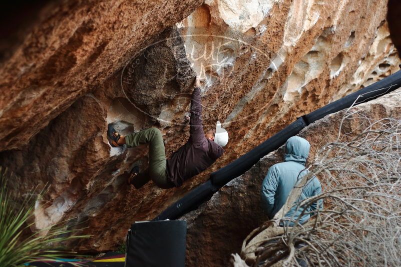 Bouldering in Hueco Tanks on 12/28/2019 with Blue Lizard Climbing and Yoga

Filename: SRM_20191228_1707020.jpg
Aperture: f/2.8
Shutter Speed: 1/250
Body: Canon EOS-1D Mark II
Lens: Canon EF 50mm f/1.8 II