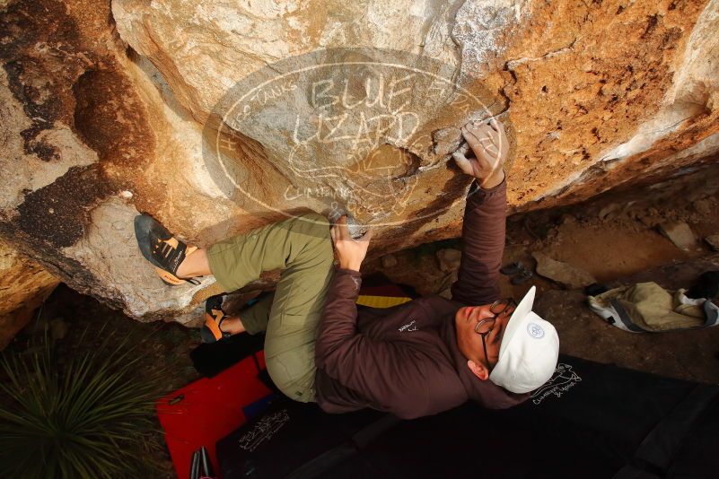 Bouldering in Hueco Tanks on 12/28/2019 with Blue Lizard Climbing and Yoga

Filename: SRM_20191228_1726210.jpg
Aperture: f/7.1
Shutter Speed: 1/250
Body: Canon EOS-1D Mark II
Lens: Canon EF 16-35mm f/2.8 L