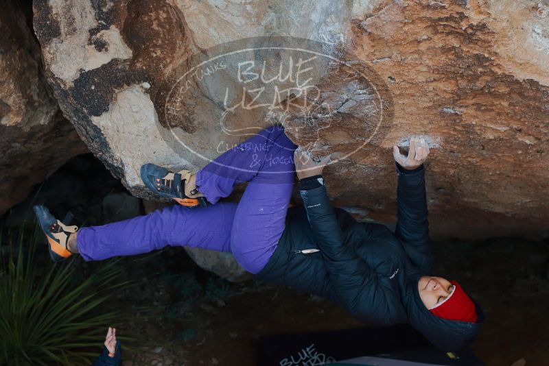 Bouldering in Hueco Tanks on 12/29/2019 with Blue Lizard Climbing and Yoga

Filename: SRM_20191229_1127110.jpg
Aperture: f/5.0
Shutter Speed: 1/250
Body: Canon EOS-1D Mark II
Lens: Canon EF 50mm f/1.8 II