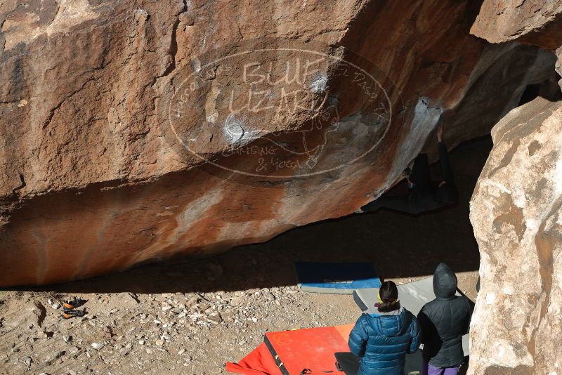 Bouldering in Hueco Tanks on 12/29/2019 with Blue Lizard Climbing and Yoga

Filename: SRM_20191229_1210270.jpg
Aperture: f/5.6
Shutter Speed: 1/250
Body: Canon EOS-1D Mark II
Lens: Canon EF 50mm f/1.8 II